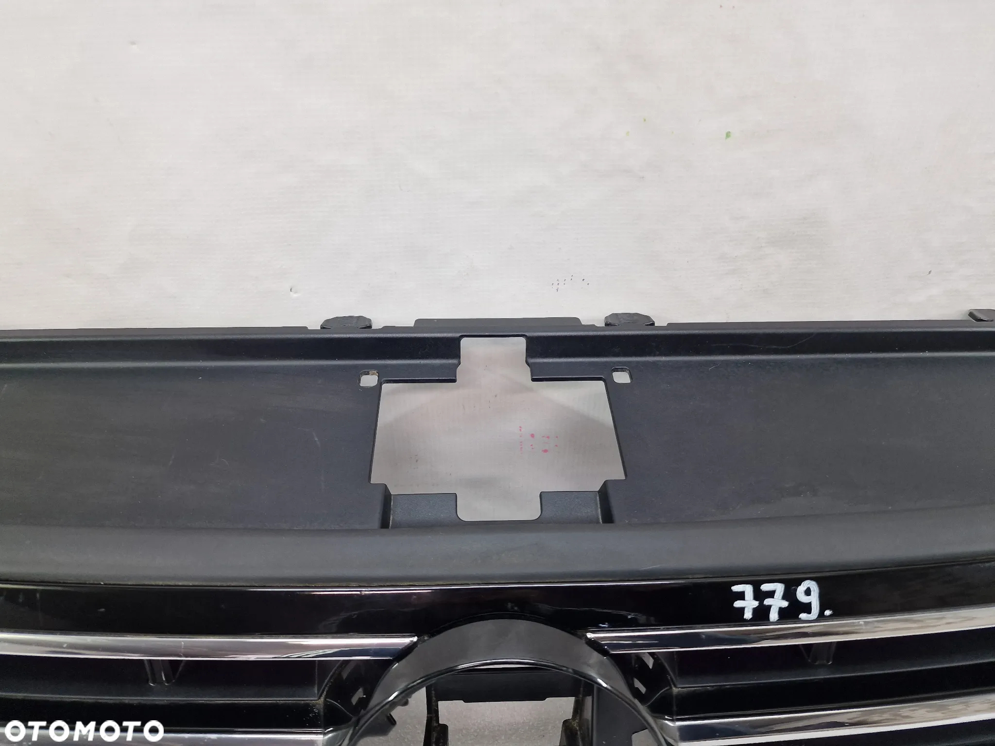 VW PASSAT B8 R-LINE LIFT 20- ATRAPA / GRILL PRZEDNI PRZÓD , NR 3G0853653N , NR AUKCJI GL779 - 3