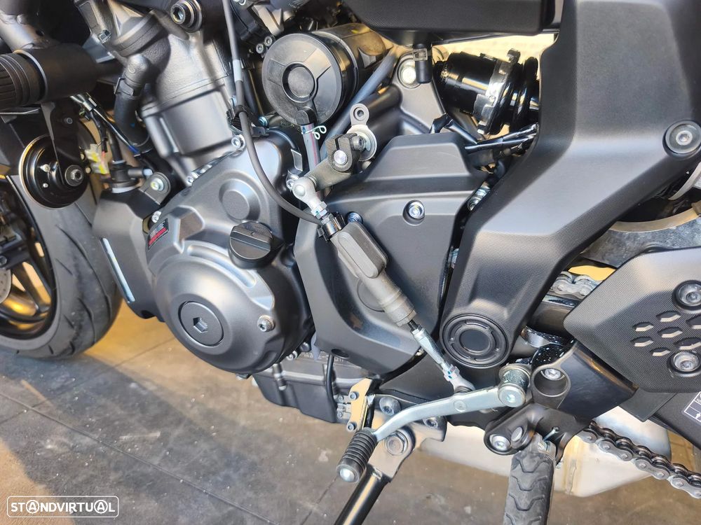 Yamaha MT-07 - 9