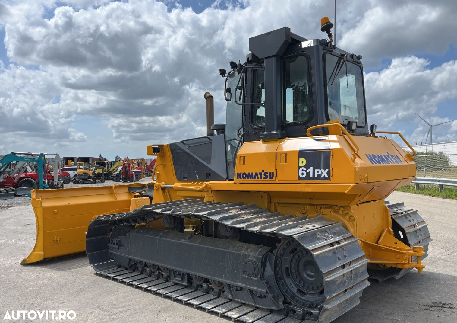 Komatsu D61PX Buldozer - 2