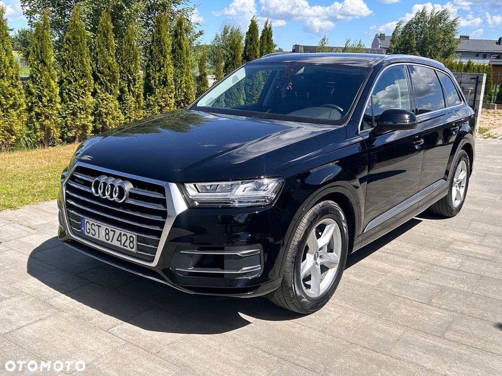 Audi Q7 - 1