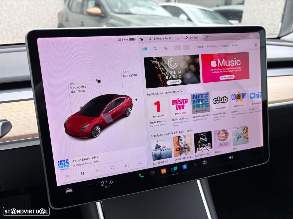 Tesla Model 3 - 6