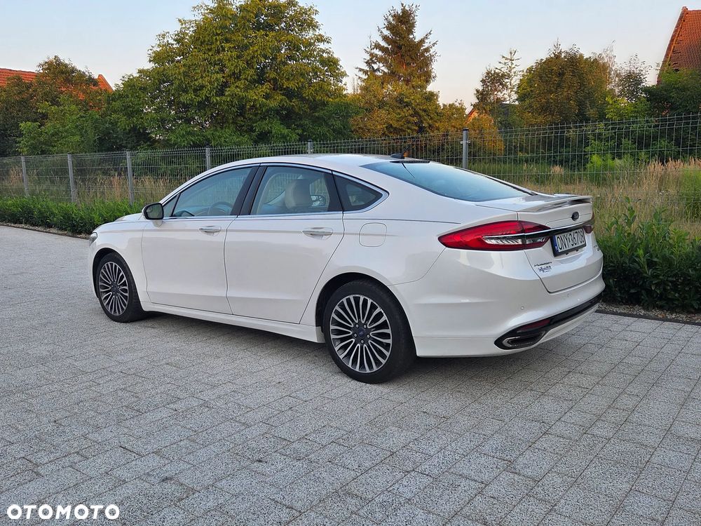 Ford Fusion - 3