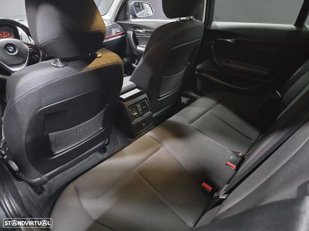 BMW 118 d Line Sport - 14