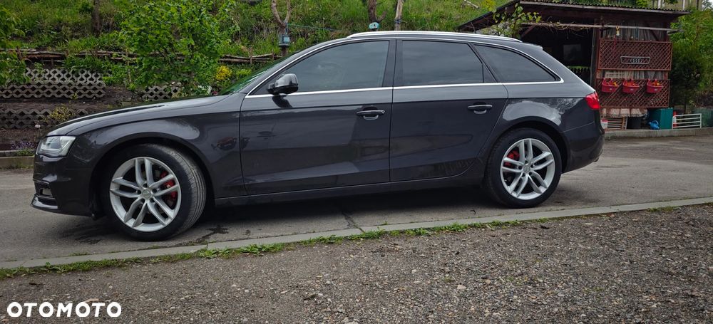 Audi A4 Avant - 2