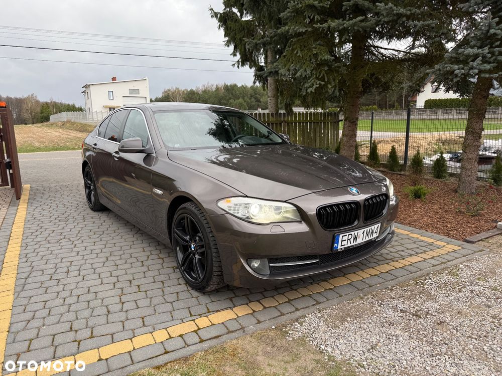 BMW Seria 5 520d - 13