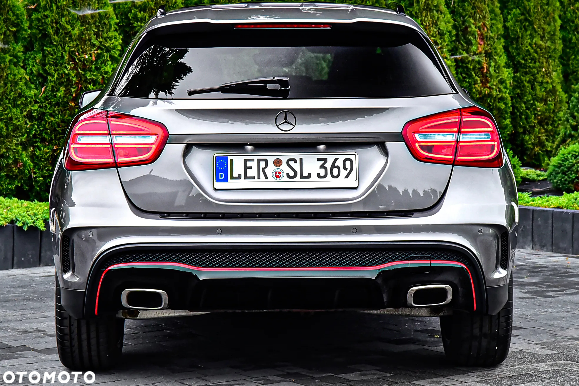 Mercedes-Benz GLA 250 4Matic 7G-DCT AMG Line - 10