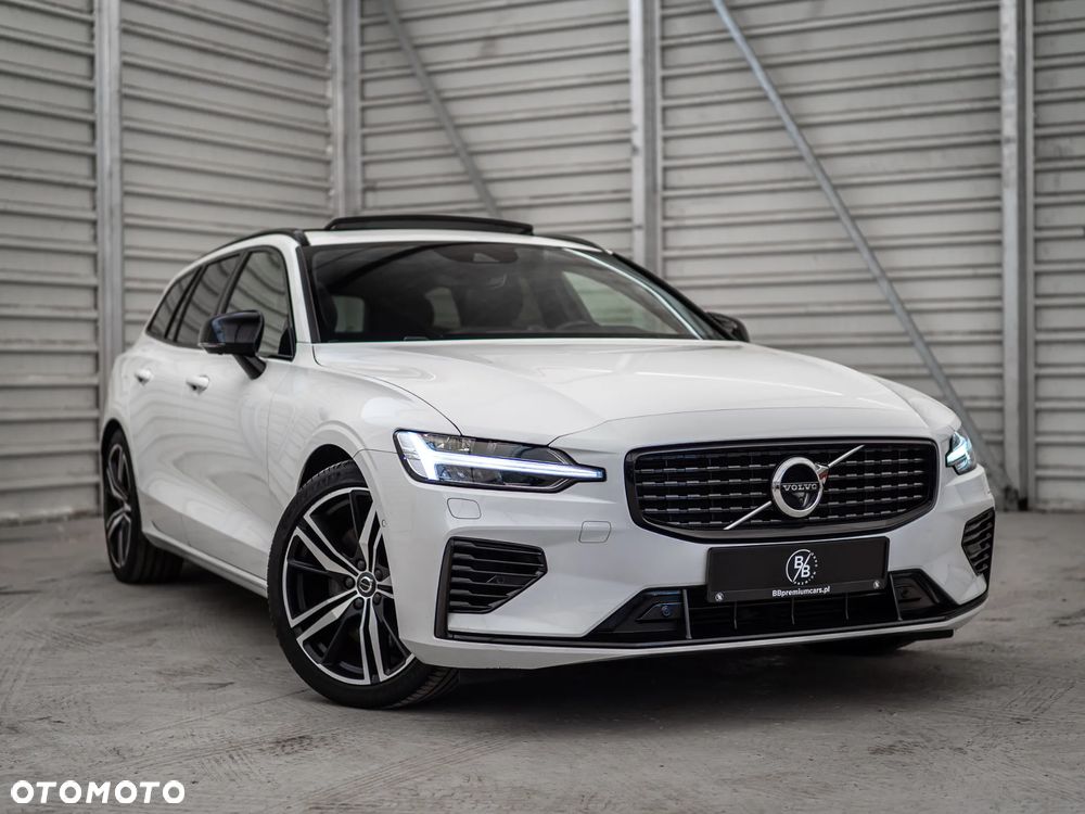 Volvo V60 T8 AWD Recharge Geartronic RDesign - 9