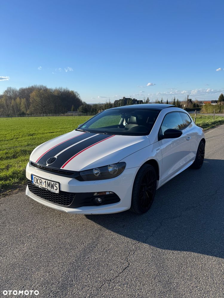 Volkswagen Scirocco 2.0 TDI DSG - 5