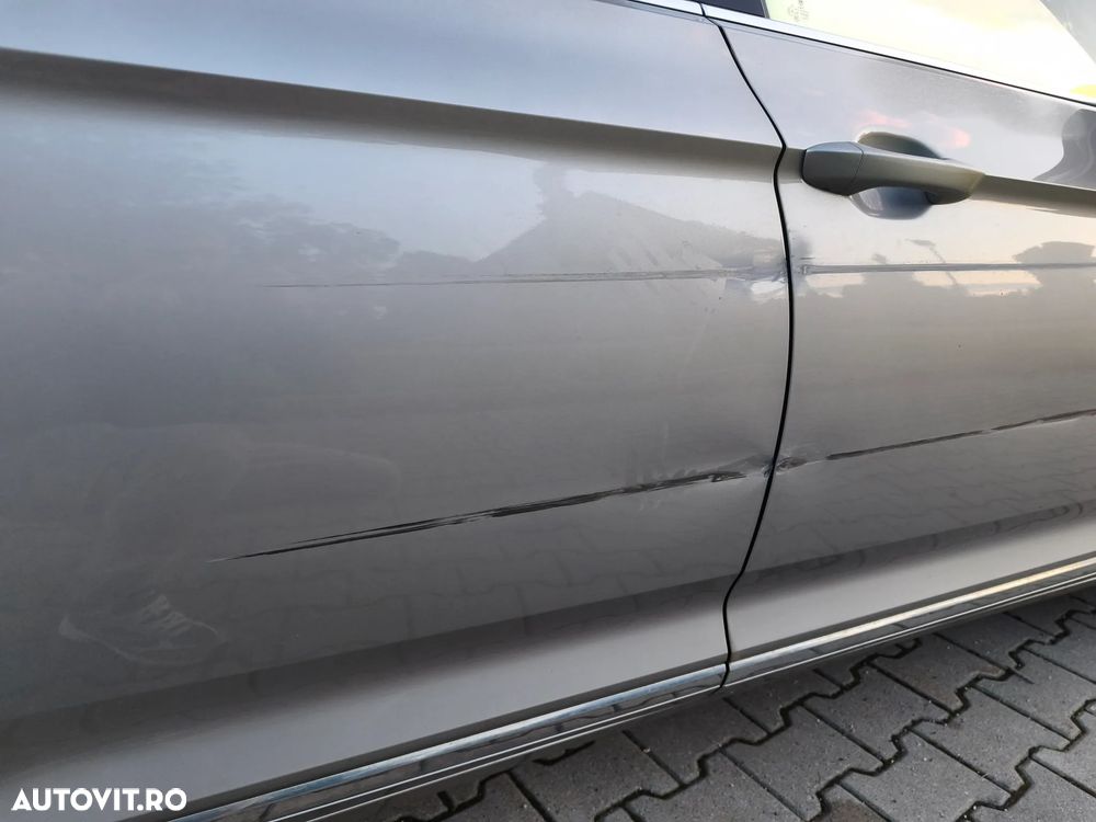 Volkswagen Passat - 19
