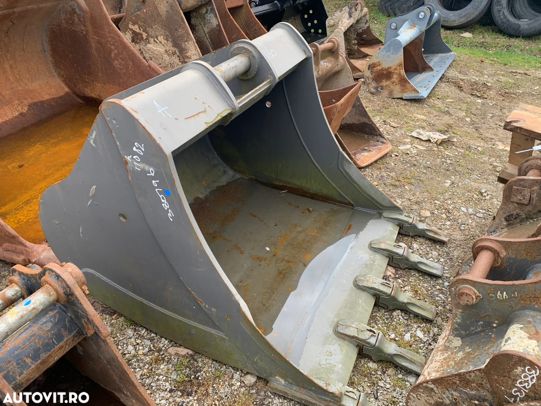 Cupa excavator Volvo EC160 noua originala pentru utilaje de 14-19 - 2