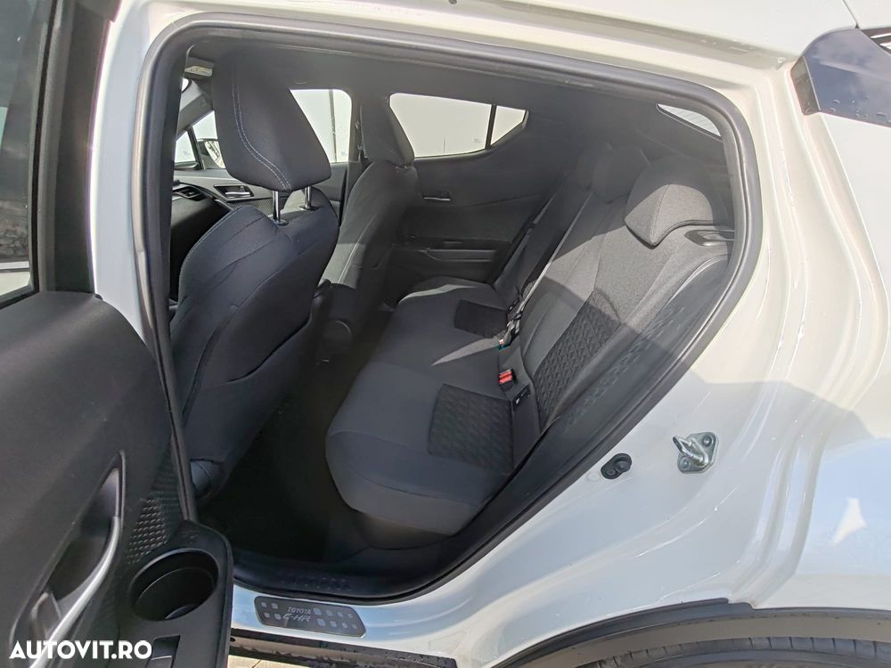 Toyota C-HR 2.0 Business-Edition - 5