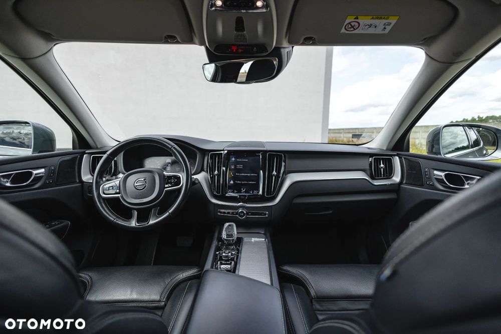 Volvo XC 60 B4 D AWD Inscription - 35