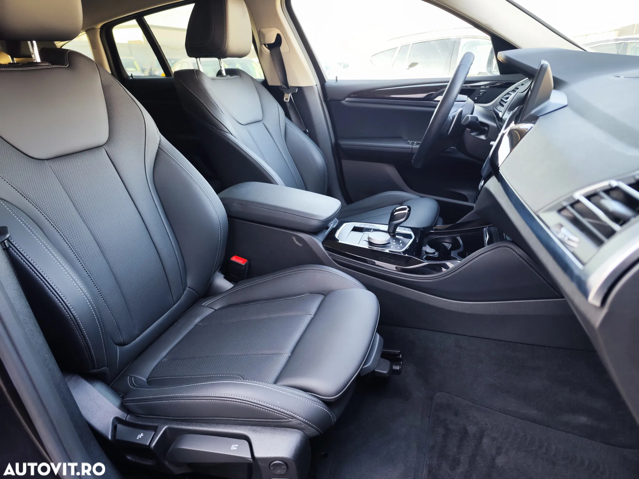 BMW X4 xDrive20d AT MHEV - 25