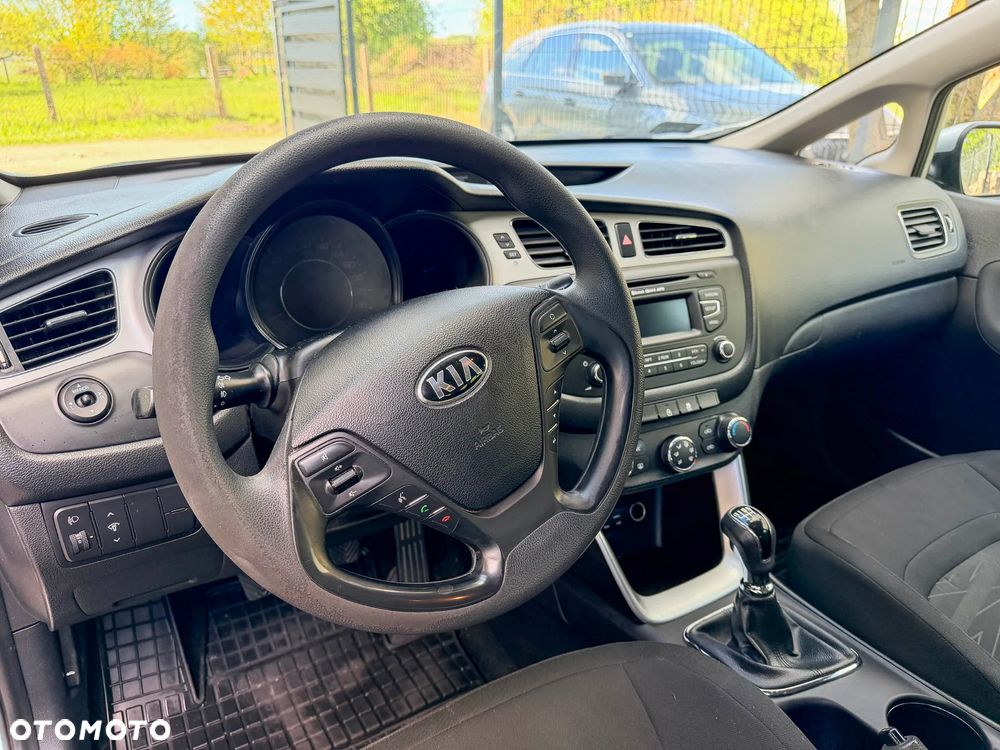 Kia Ceed 1.6 CRDi M - 10