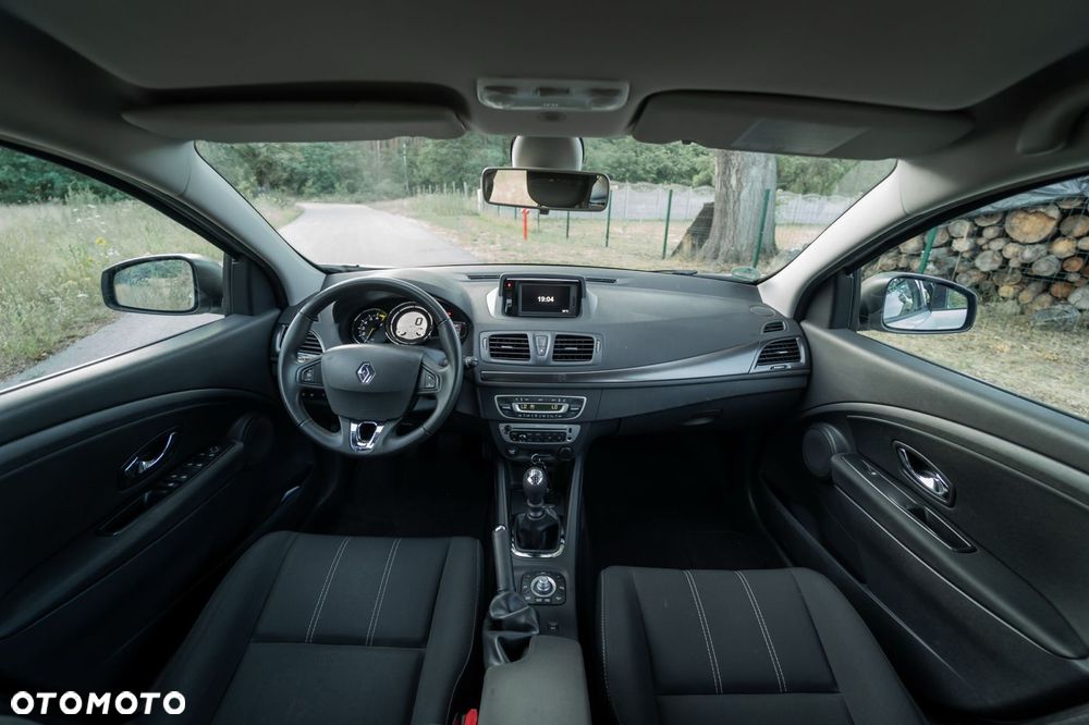 Renault Megane ENERGY TCe 115 Start & Stop LIMITED - 9