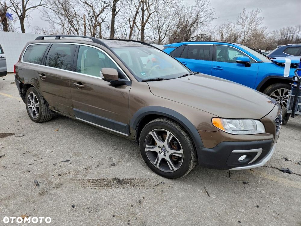 Volvo XC 70 - 5