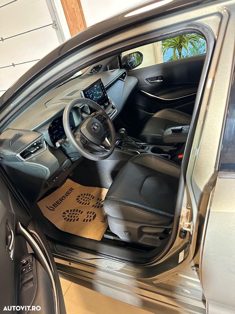 Toyota Corolla - 7