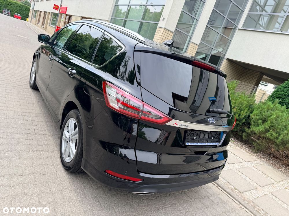 Ford S-Max - 10