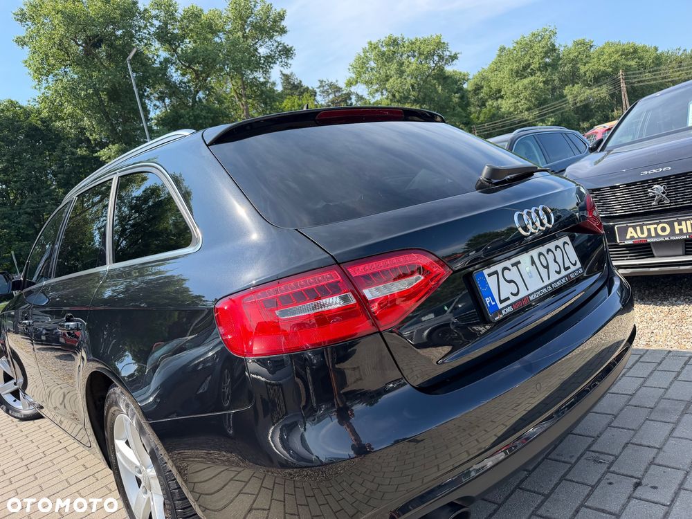Audi A4 Avant 2.0 TDI - 10