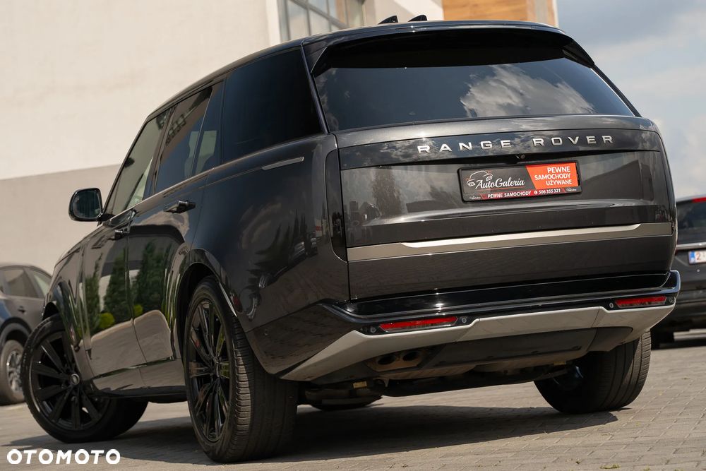 Land Rover Range Rover D300 HSE - 14