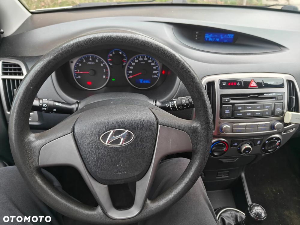 Hyundai i20 1.25 Comfort - 19