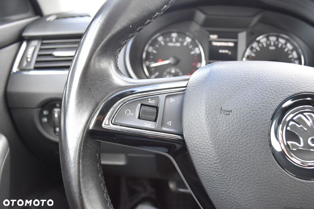 Skoda Octavia 1.2 TSI Ambition - 14