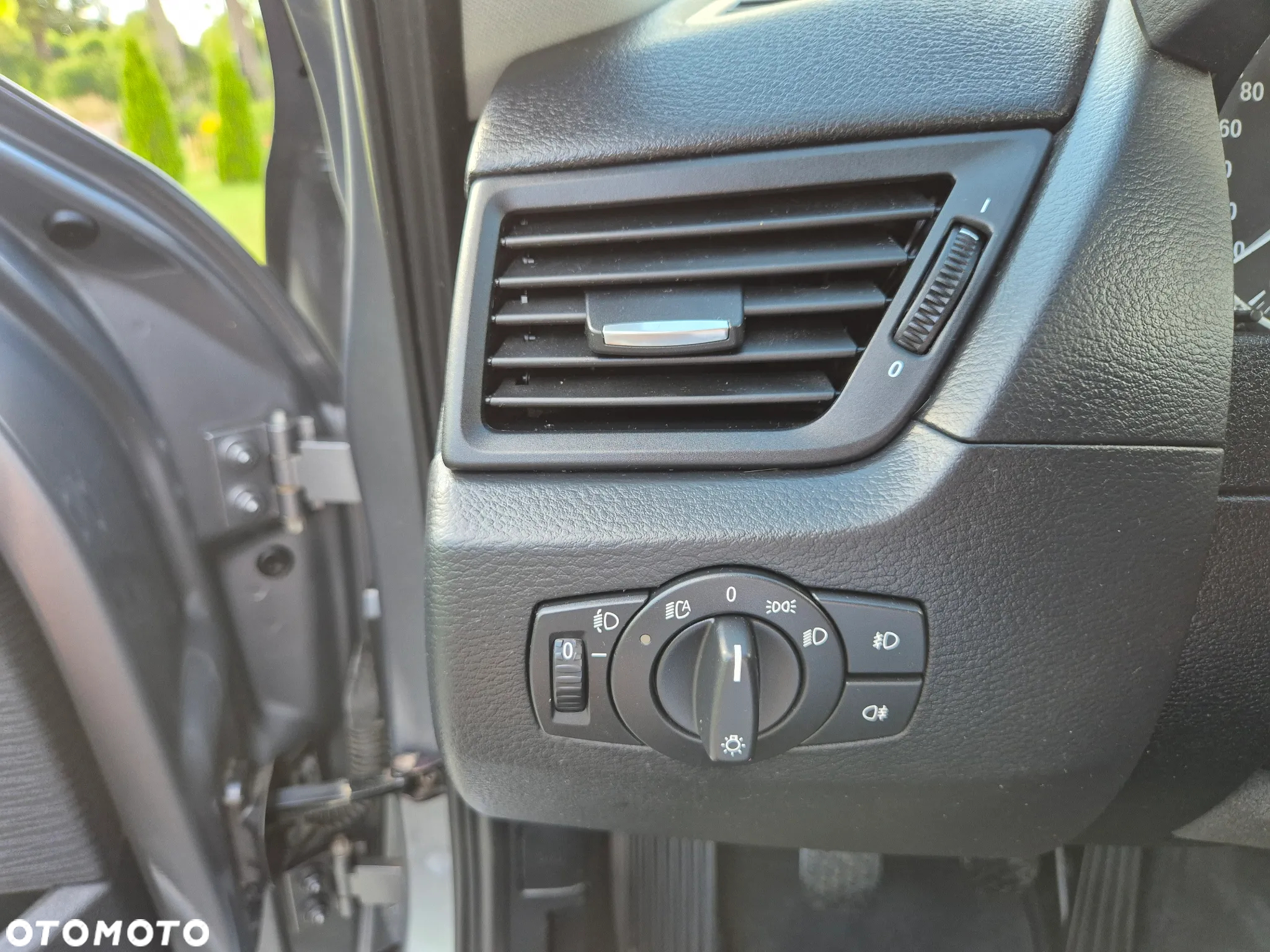 BMW X1 xDrive18d - 39