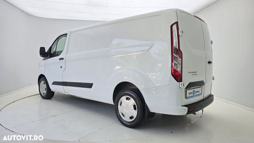 Ford Transit Custom - 8