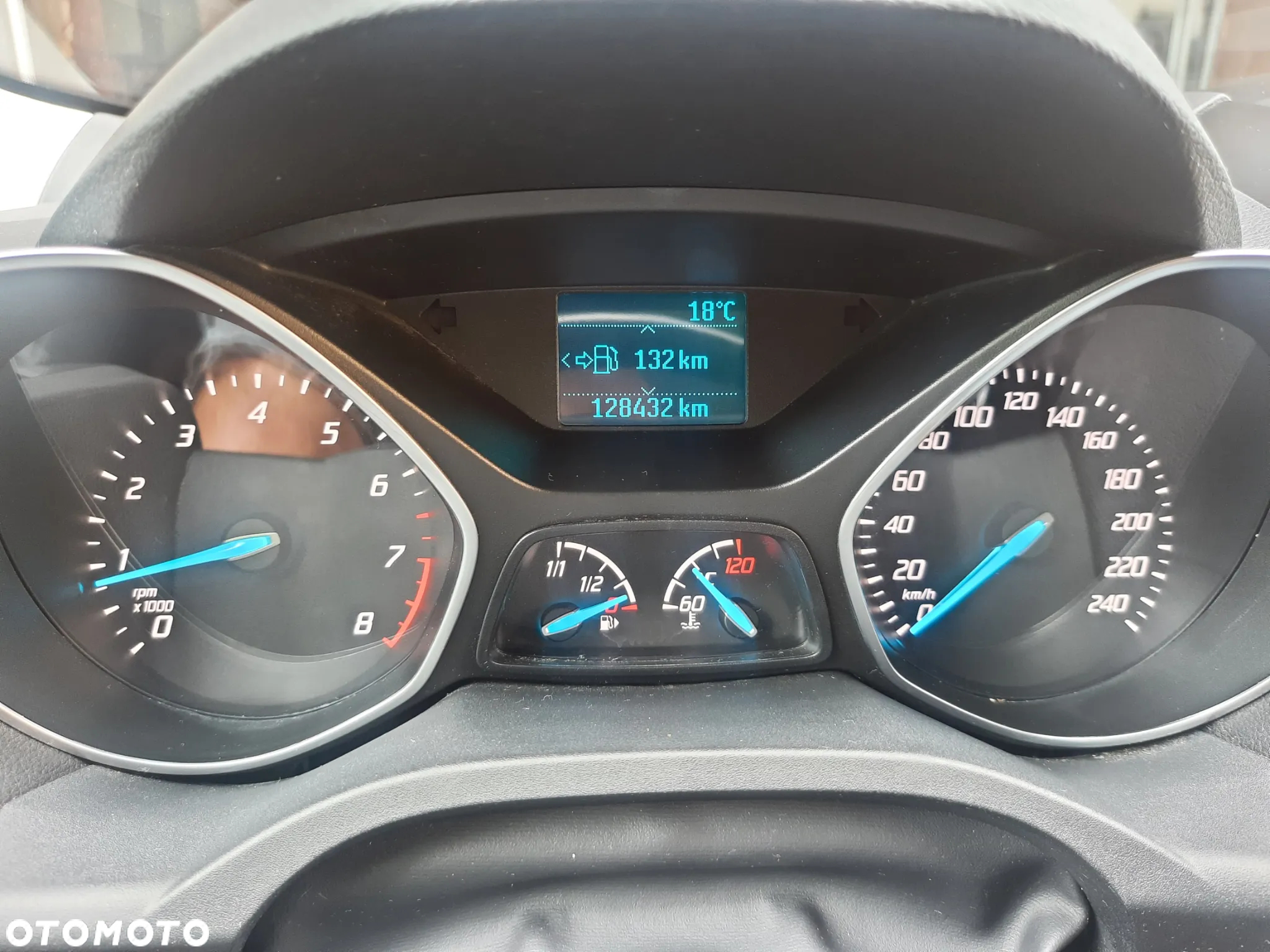 Ford Kuga 1.5 EcoBoost 2x4 Individual - 23