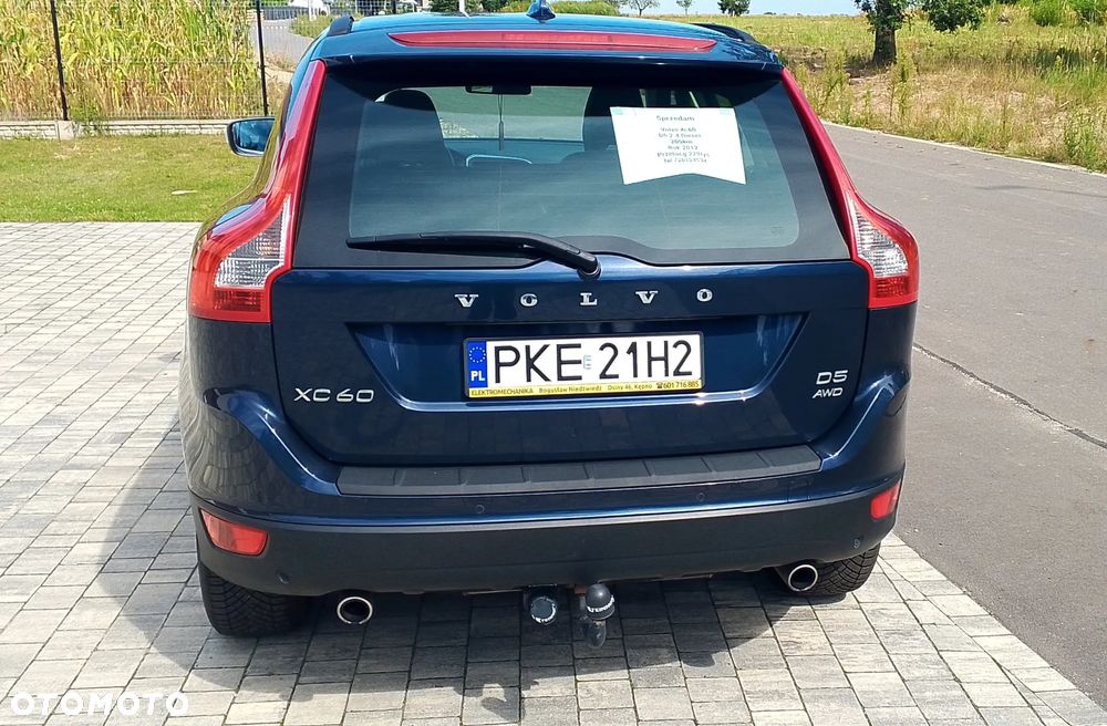 Volvo XC 60 - 4