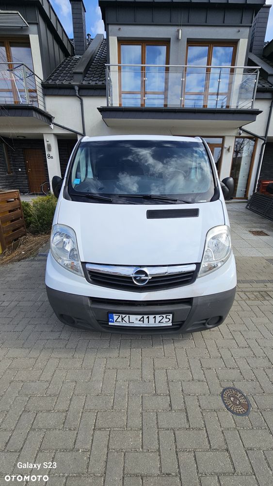 Opel Vivaro - 2