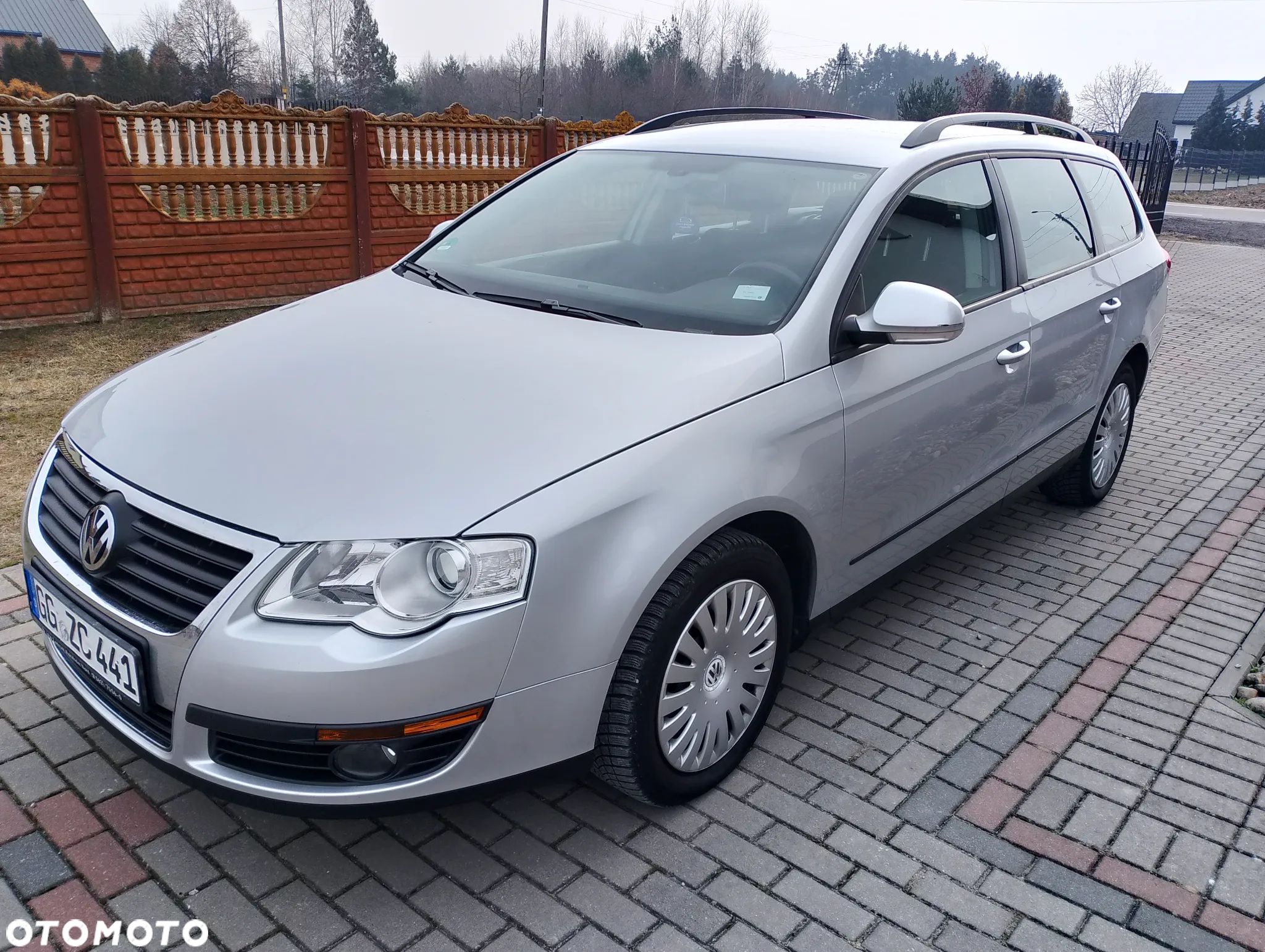 Volkswagen Passat 1.9 TDI Comfortline - 1