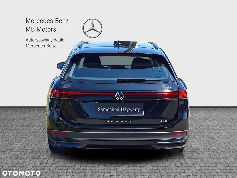 Volkswagen Passat - 5