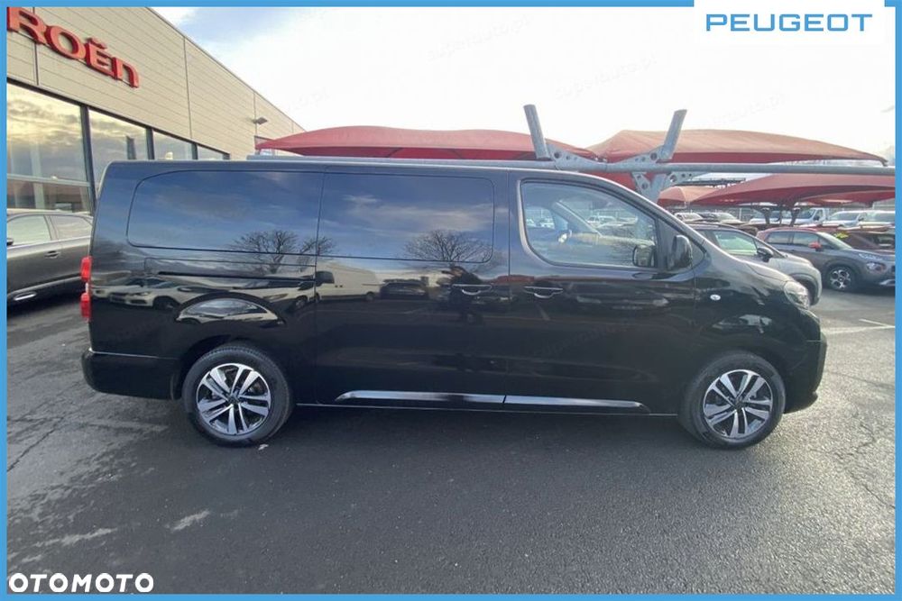 Peugeot Traveller - 8