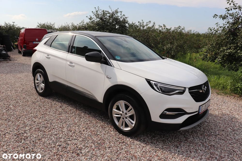 Opel Grandland X 1.5 D Start/Stop Color Line - 10