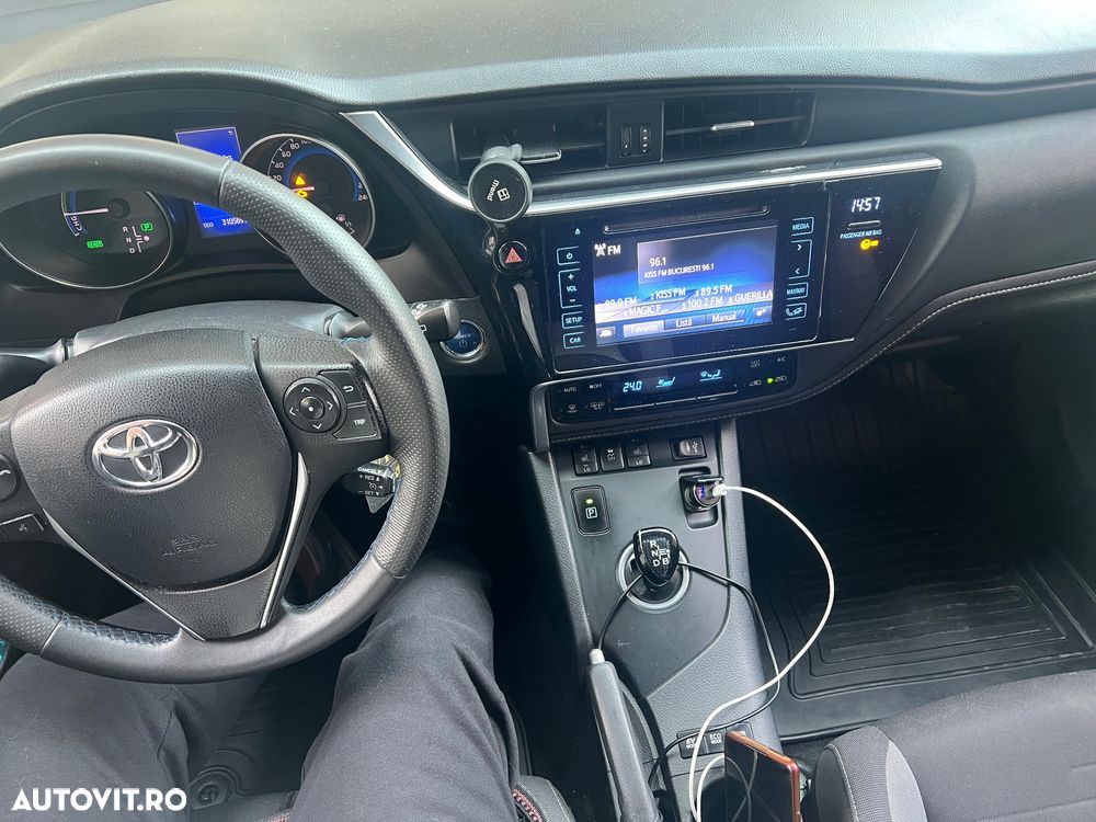 Toyota Auris - 9