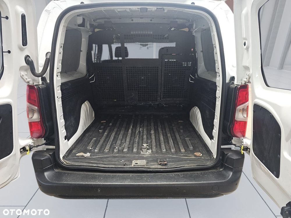 Toyota ProAce 2.3T 1.5D-4D 100KM long FurgonBrygActive - 18