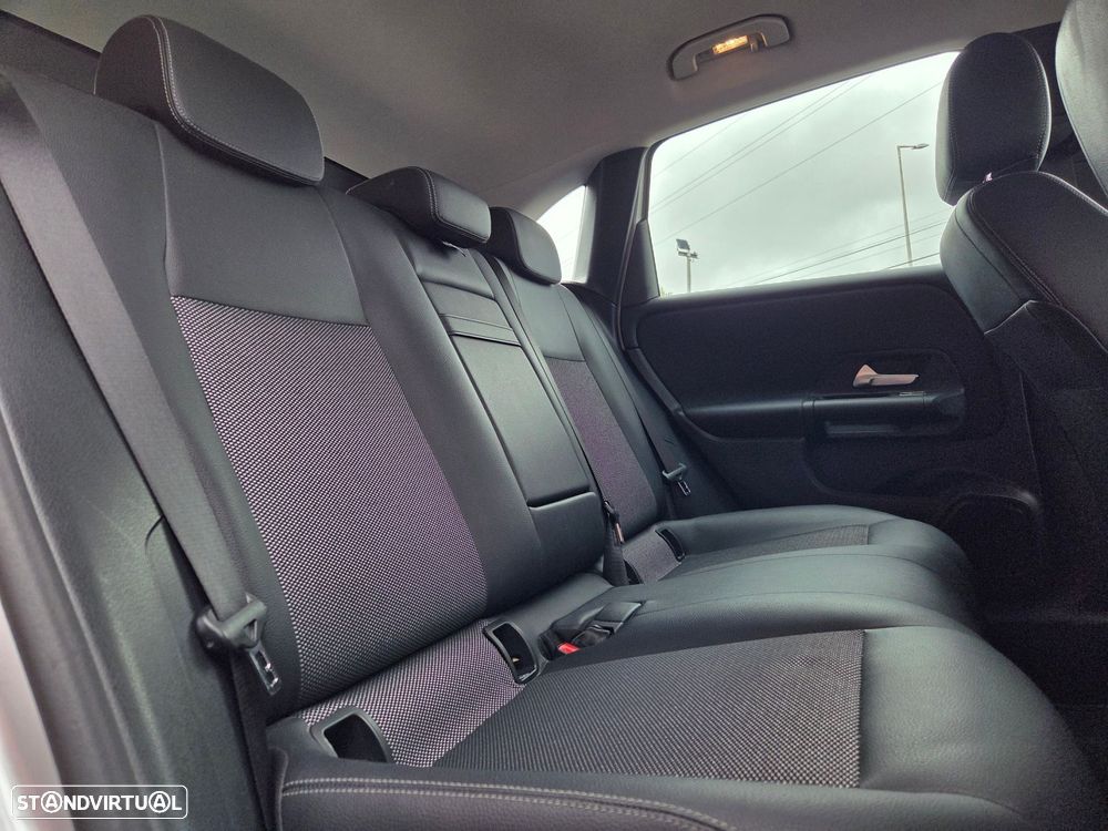 Mercedes-Benz B 200 Progressive Aut. - 33