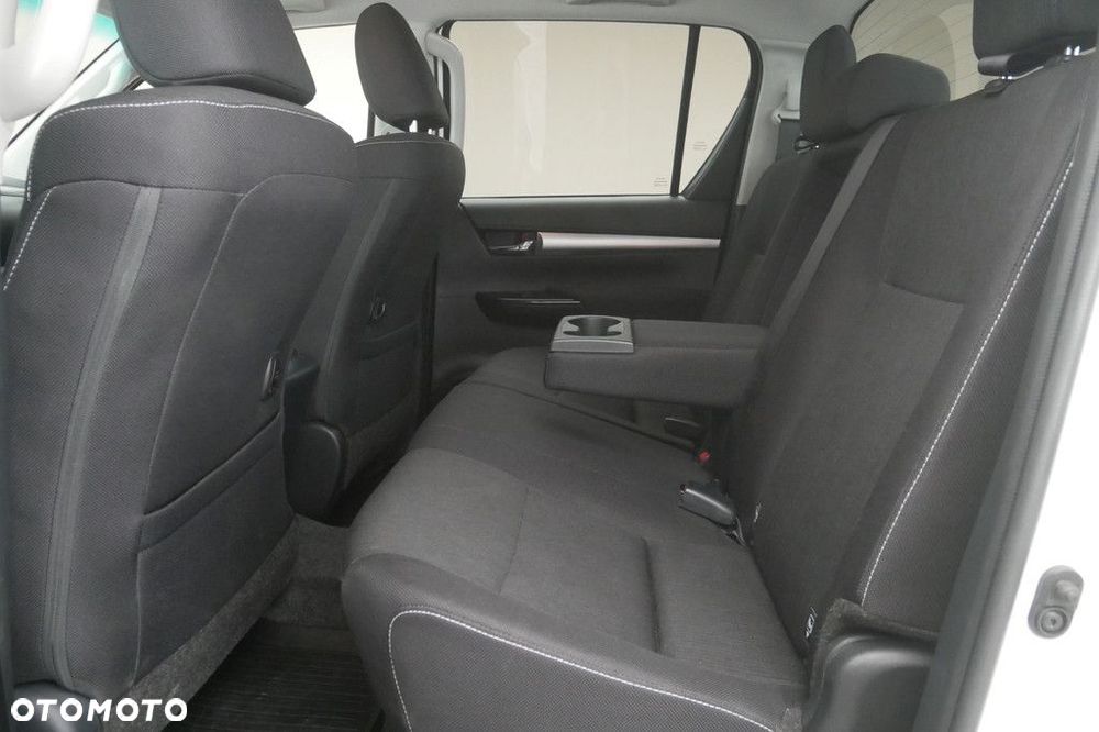 Toyota Hilux 2.4 D-4D Double Cab Active 4x4 - 15