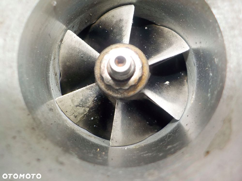 SKODA OCTAVIA II TURBOSPRĘŻARKA TURBINA 03G253014H - 9