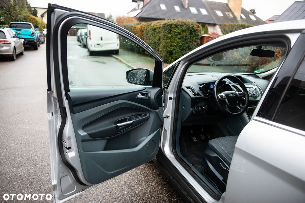 Ford C-MAX 1.6 TDCi Start-Stop-System Champions Edition - 17