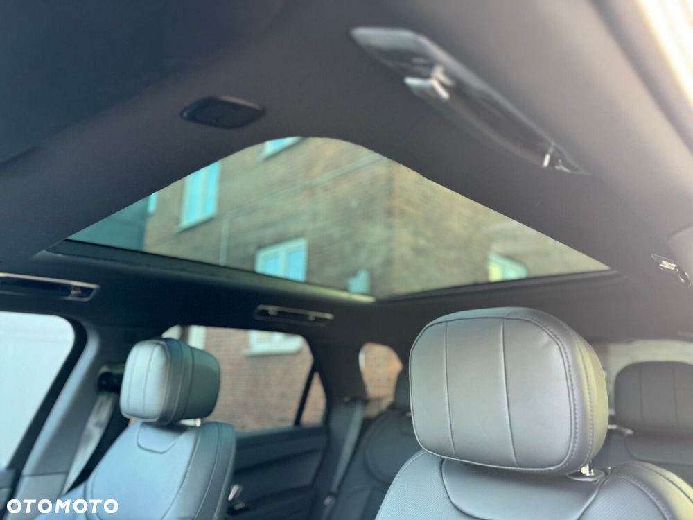 Land Rover Range Rover Sport - 12