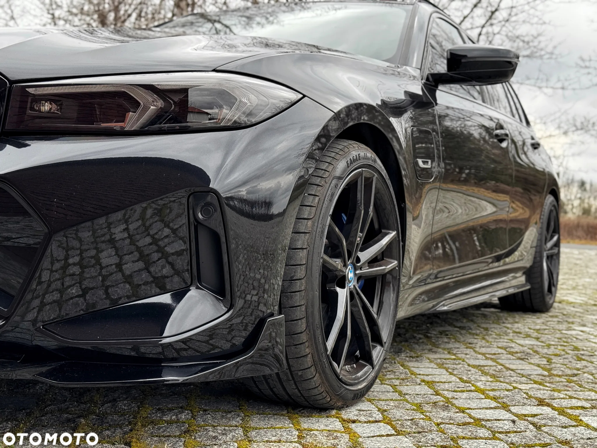 BMW Seria 3 330e xDrive M Sport sport - 9