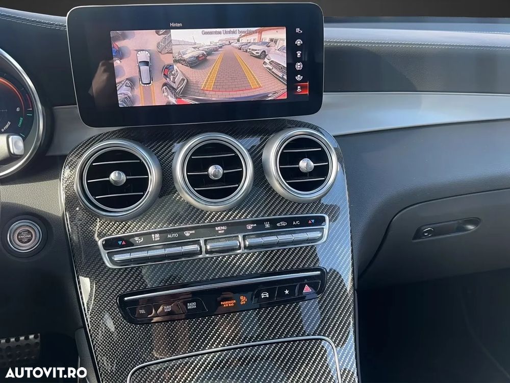 Mercedes-Benz GLC 300 de 4Matic 9G-TRONIC AMG Line - 16