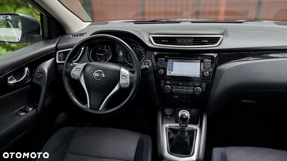 Nissan Qashqai 1.6 dCi Tekna S&S - 24