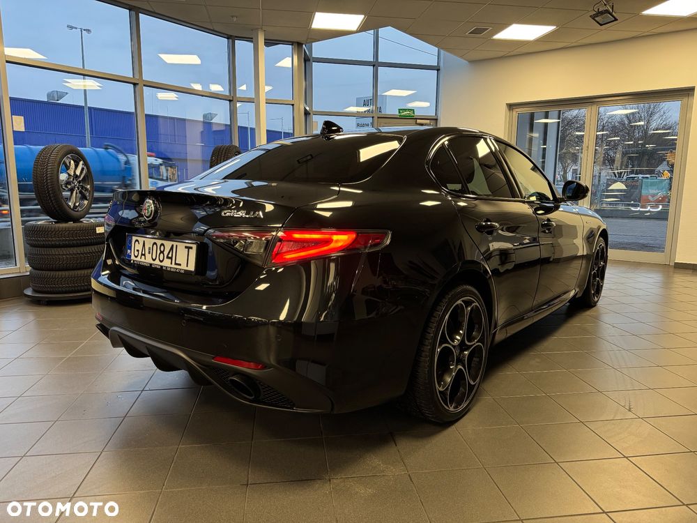 Alfa Romeo Giulia 2.0 Turbo Veloce Q4 - 5