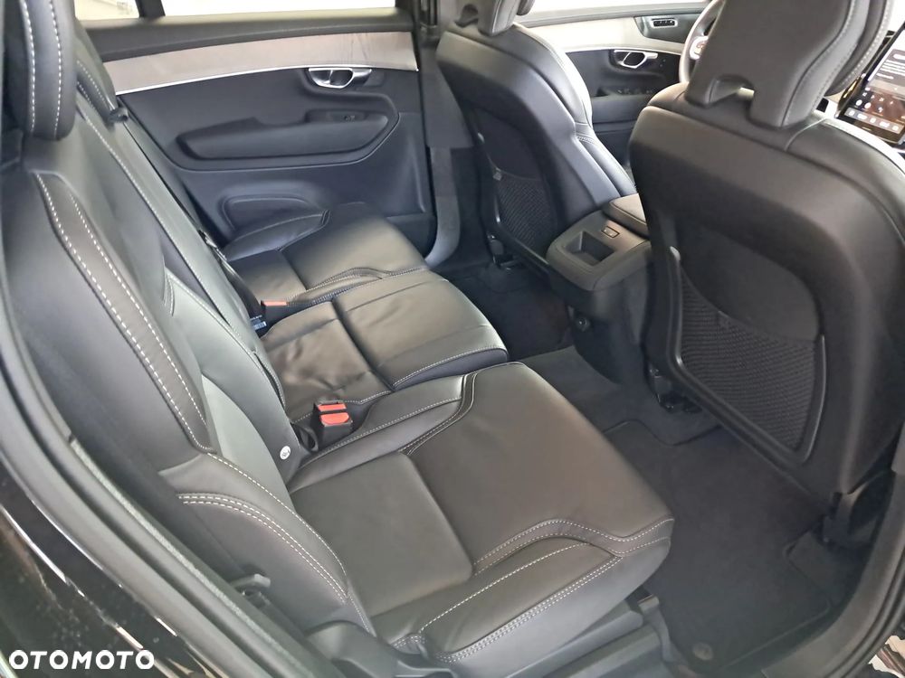 Volvo XC 90 B5 B AWD Plus Dark - 20