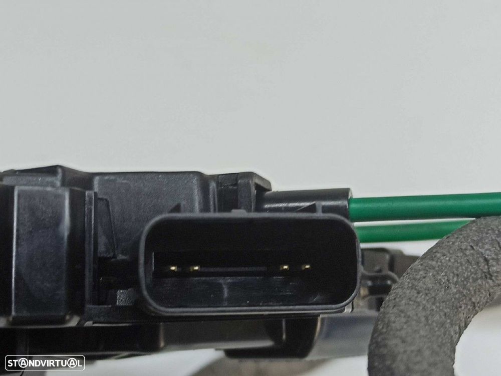 FECHADURA PORTA TRASEIRA ESQUERDA SSANGYONG XLV CLEVER EDITION 4X2 - 6