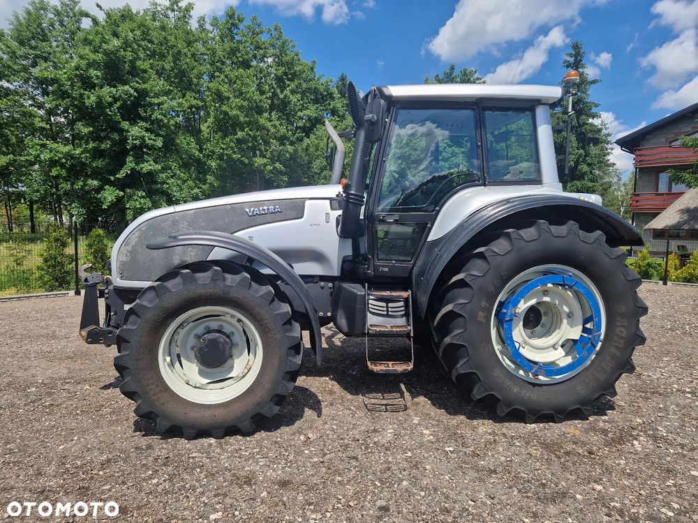 Valtra T190 HiTech PEŁZAKI SPRĘŻARKA - 2