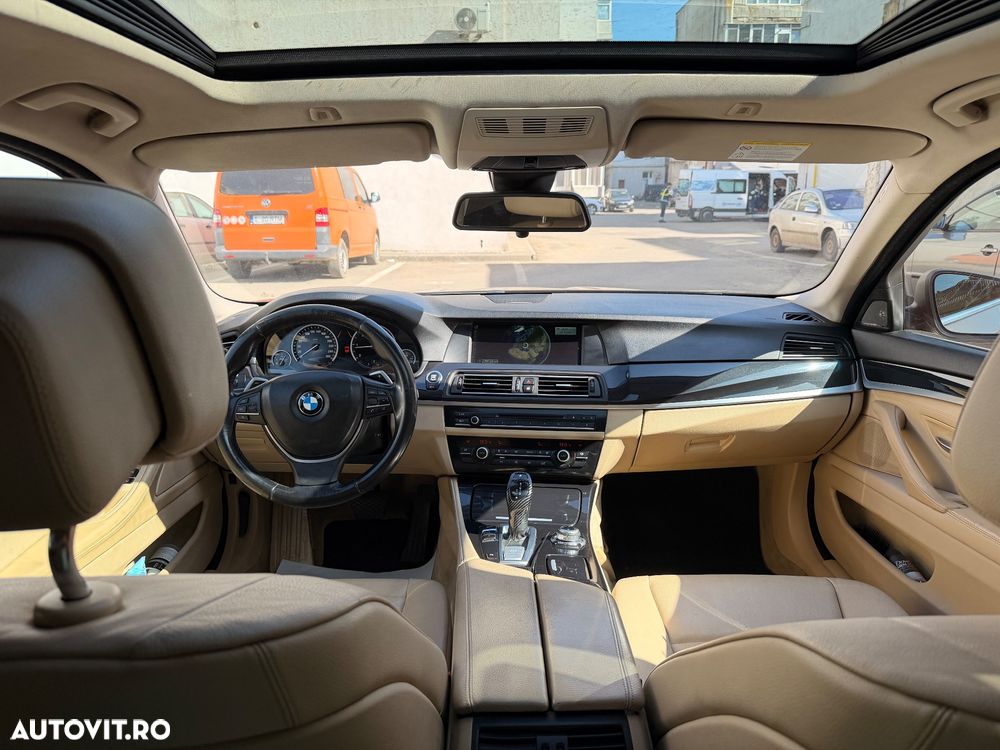 BMW Seria 5 525d Aut. Modern Line - 7